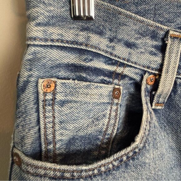 Levi's 501 S White Oak Cone Denim Skinny Jeans with Distressed Details size 26 - Picture 13 of 14